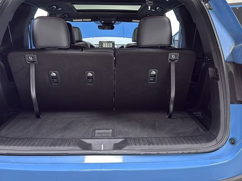 Used 2023 Honda Pilot TrailSport image 16