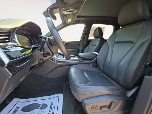 Used 2022 Audi Q7 2.0T Premium w/ Convenience Package AWD/4WD image 9