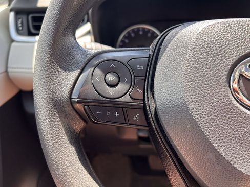 Used 2019 Toyota RAV4 XLE w/ Protection Package FWD image 29