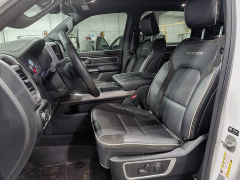Used 2023 RAM 1500 Laramie image 8