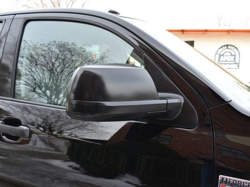 Used 2010 Toyota Tundra Grade 4x2 4dr CrewMax Cab Pick image 34