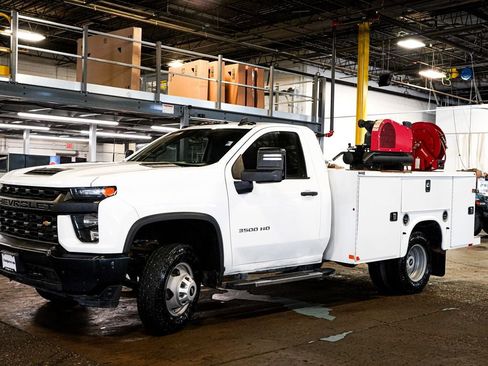 Used 2022 Chevrolet Silverado 3500 W/T w/ WT Convenience Package RWD image 3