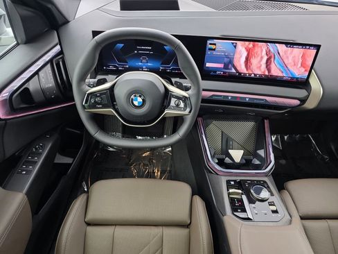 Used 2025 BMW X3 xDrive30i w/ Premium Package AWD/4WD image 13