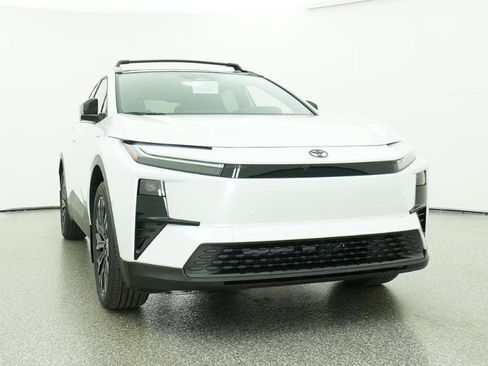New 2026 Toyota C-HR AWD/4WD image 25