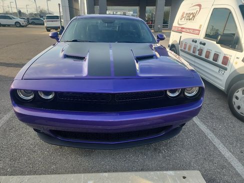 Used 2019 Dodge Challenger SXT w/ Plus Package RWD image 3