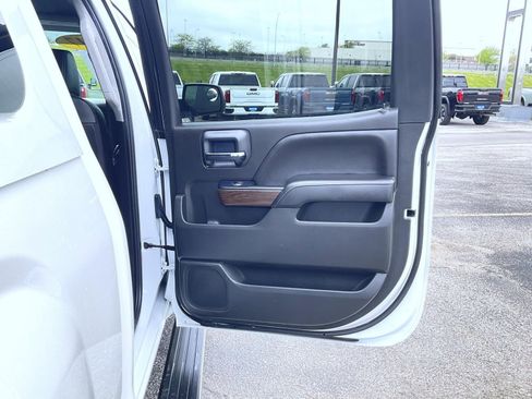 Used 2017 GMC Sierra 1500 Denali AWD/4WD image 17