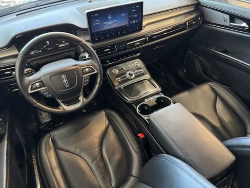 Used 2021 Lincoln Nautilus AWD w/ Equipment Group 101A image 6