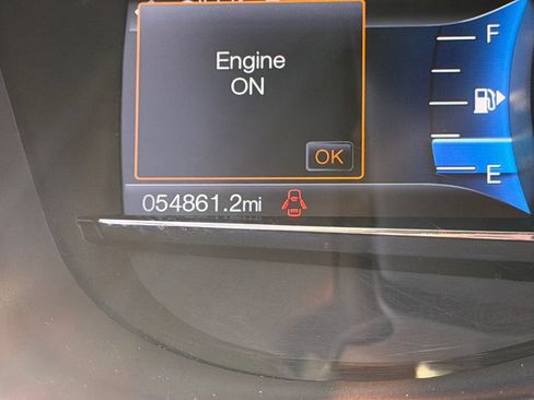 Used 2017 Ford Explorer XLT w/ Equipment Group 201A FWD image 29
