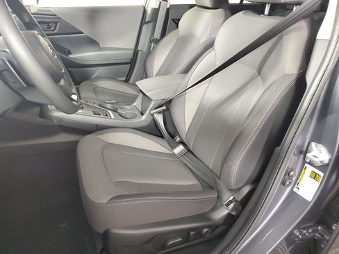 Used 2025 Subaru Crosstrek 2.0i Premium image 11