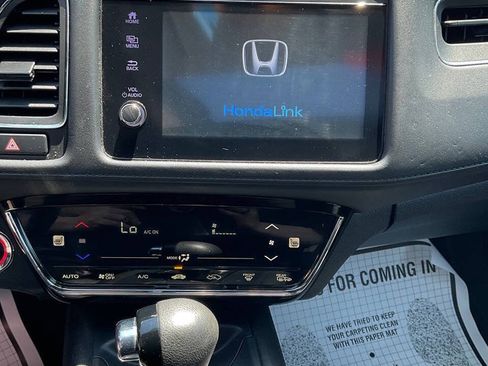 Used 2022 Honda HR-V EX image 12