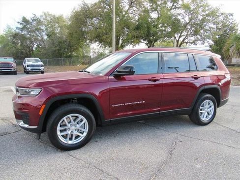 New 2026 Jeep Grand Cherokee L Laredo X image 4