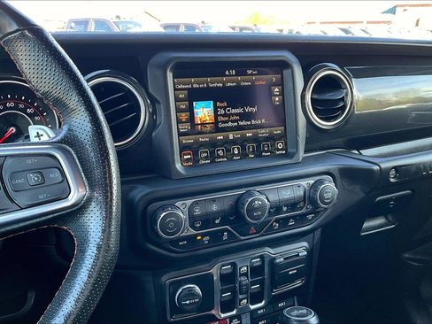 Used 2021 Jeep Wrangler Unlimited Rubicon w/ Trailer Tow Package image 6