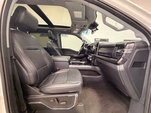 Used 2023 Ford F250 Lariat w/ Lariat Ultimate Package image 21