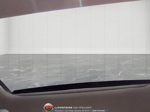 Used 2020 Genesis G70 3.3T image 14