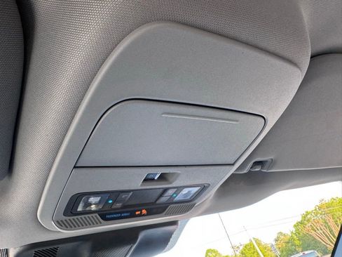 Used 2022 Ford F150 XLT w/ Equipment Group 302A High image 35