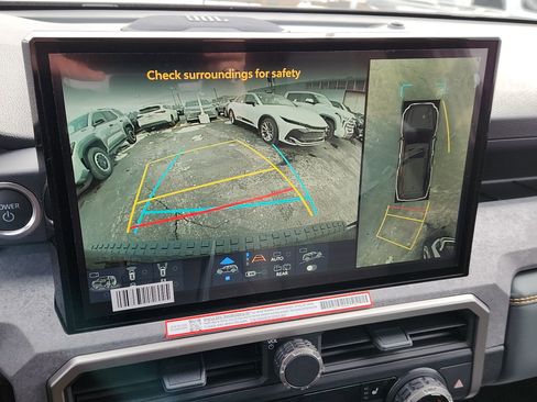 New 2026 Toyota 4Runner 4WD image 15