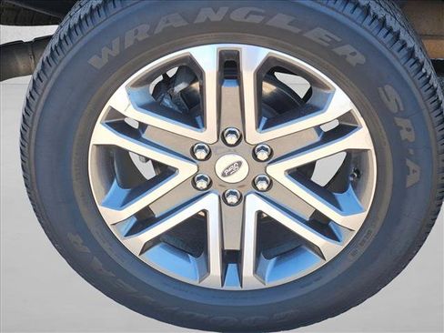 Used 2021 Ford F150 XL w/ STX Appearance Package RWD image 7