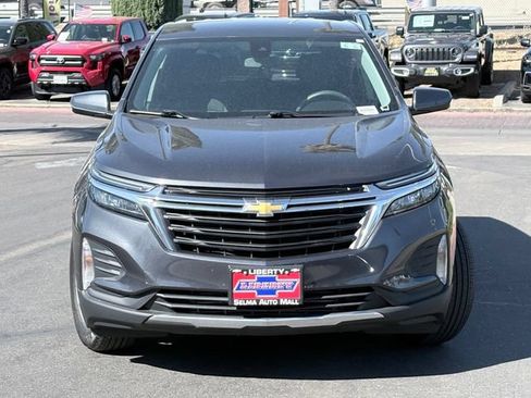 Used 2022 Chevrolet Equinox LT FWD image 2