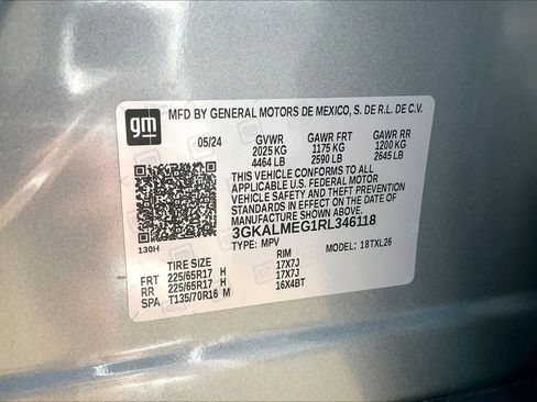 Used 2024 GMC Terrain SLE image 30