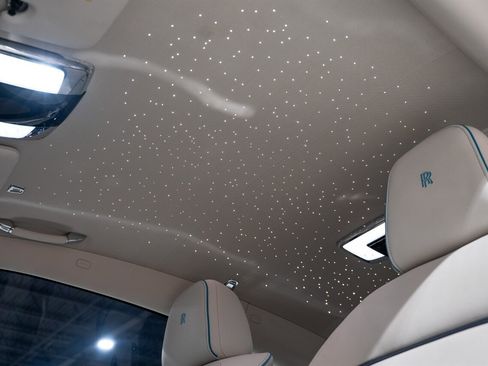 Used 2024 Rolls-Royce Spectre w/ Spectre Launch Package image 22