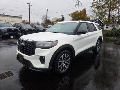 New 2026 Ford Explorer ST-Line