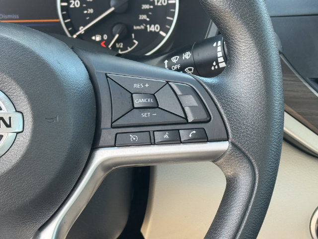 Used 2023 Nissan Altima 2.5 SV FWD image 23