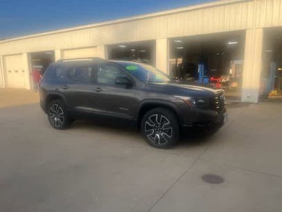 Used 2019 GMC Acadia SLT w/ Black Edition