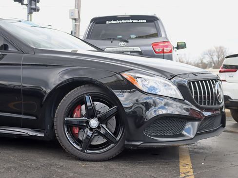 Used 2015 Mercedes-Benz CLS 550 4MATIC image 3