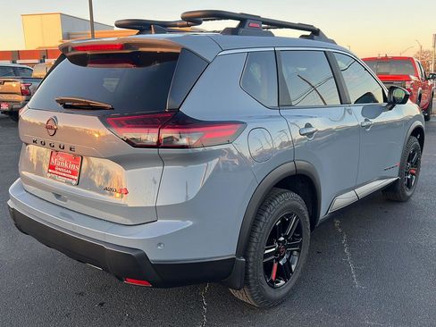 New 2026 Nissan Rogue SV image 5
