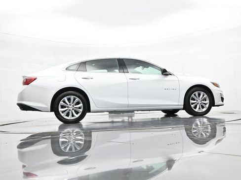 Used 2024 Chevrolet Malibu LT FWD image 21