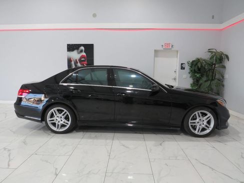 Used 2014 Mercedes-Benz E 350 Sedan image 2