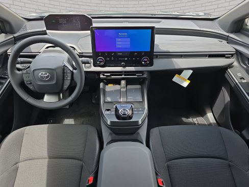 New 2026 Toyota C-HR AWD/4WD image 9