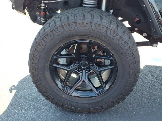 Used 2021 Jeep Gladiator Rubicon w/ Trailer Tow Package AWD/4WD image 30