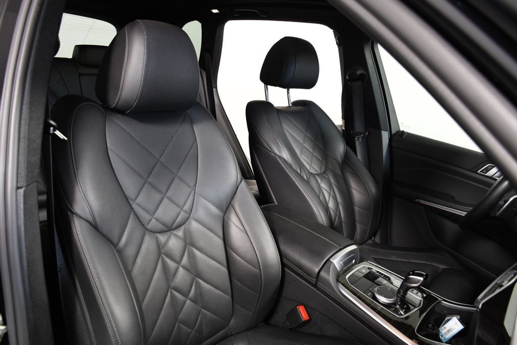 Used 2023 BMW X5 xDrive40i AWD/4WD image 20