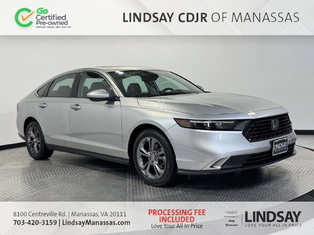 Used 2024 Honda Accord EX image 1