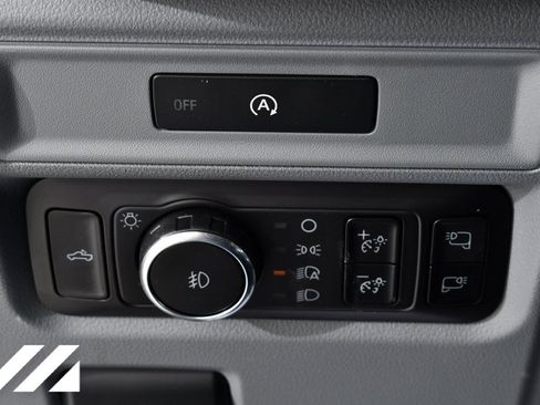 New 2025 Ford F150 XLT w/ Equipment Group 302A MID image 33