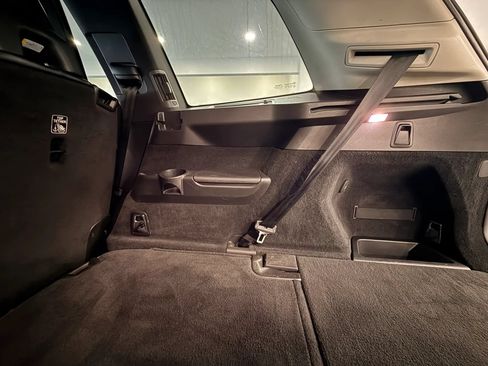 Used 2019 Volvo XC90 T5 Momentum FWD image 30