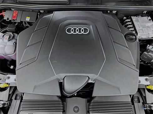 New 2025 Audi Q7 3.0T Premium Plus image 31