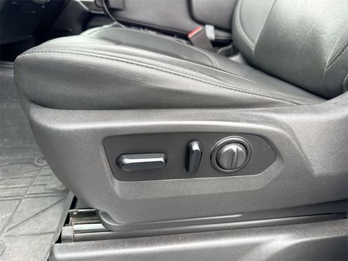 Used 2021 Chevrolet Silverado 3500 LTZ w/ Gooseneck/5TH Wheel Package image 12