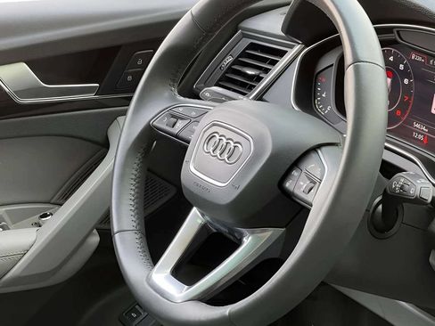 Used 2019 Audi Q5 Prestige AWD/4WD image 17