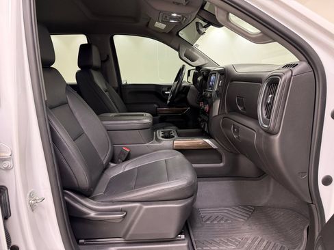 Used 2021 Chevrolet Silverado 1500 LT Trail Boss w/ Convenience Package II AWD/4WD image 33