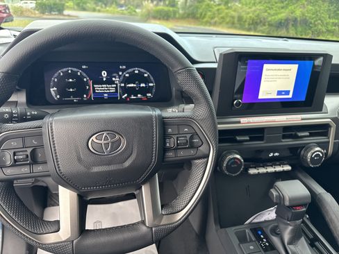 New 2026 Toyota Tacoma TRD Off-Road AWD/4WD image 16