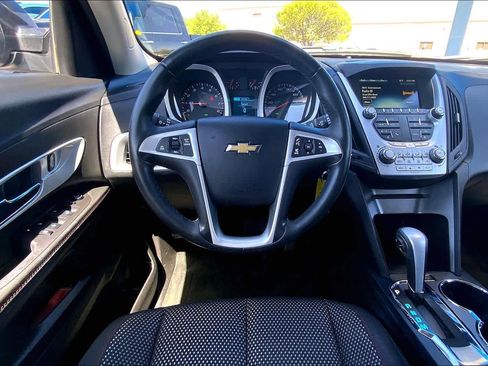Used 2013 Chevrolet Equinox LT image 6