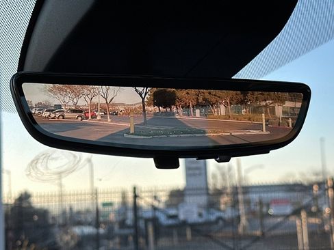 Certified 2023 Chevrolet Tahoe High Country image 24