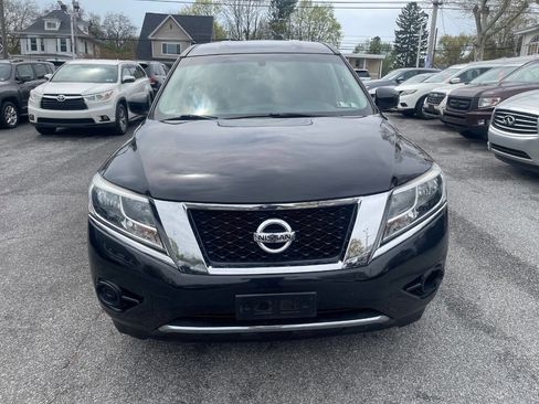 Used 2015 Nissan Pathfinder S image 3