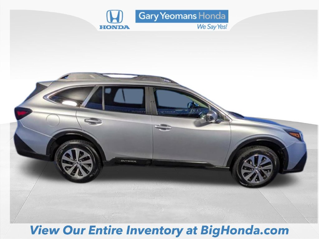 Used 2022 Subaru Outback Premium AWD/4WD image 5