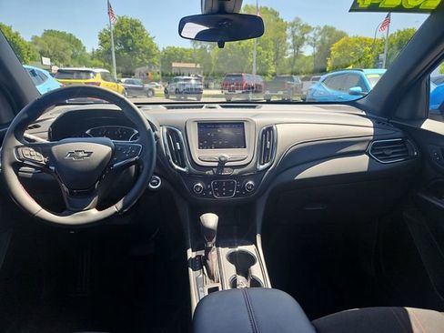 Used 2024 Chevrolet Equinox RS FWD image 13