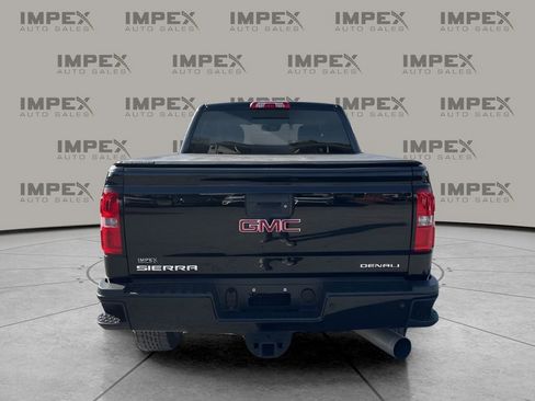 Used 2019 GMC Sierra 2500 Denali w/ Duramax Plus Package image 4
