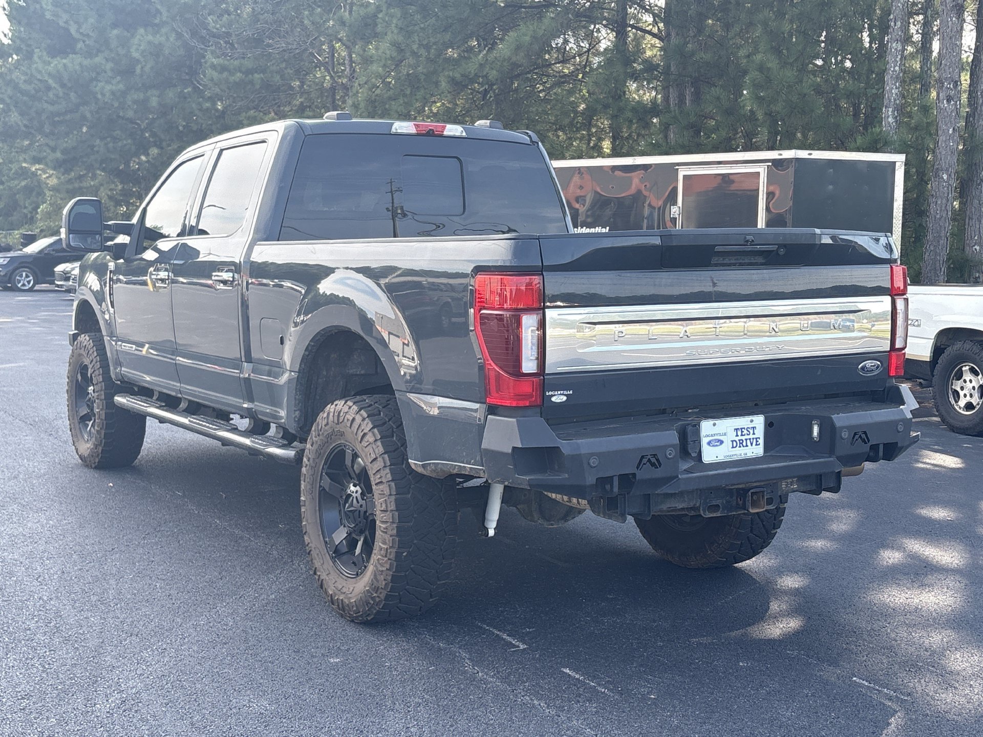 Used 2021 Ford F250 Platinum w/ FX4 Off-Road Package AWD/4WD image 19