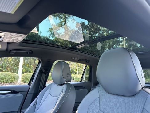 New 2026 Volkswagen Tiguan SE R-Line image 22